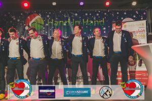 181209_100_Hand in Hand-1050.jpg