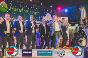 181209_100_Hand in Hand-1106.jpg