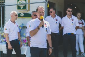 sommerfest_kg_schwarz_blaue_funken12.jpg